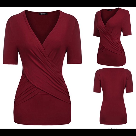 Tops - NEW Cross front V Neck Pullover Pleated Casual top